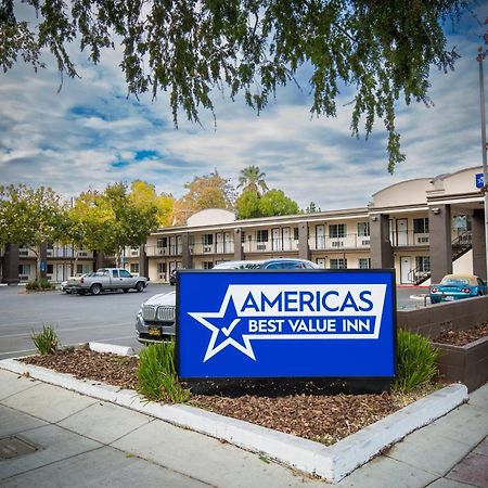 Americas Best Value Inn - Chico Exteriör bild