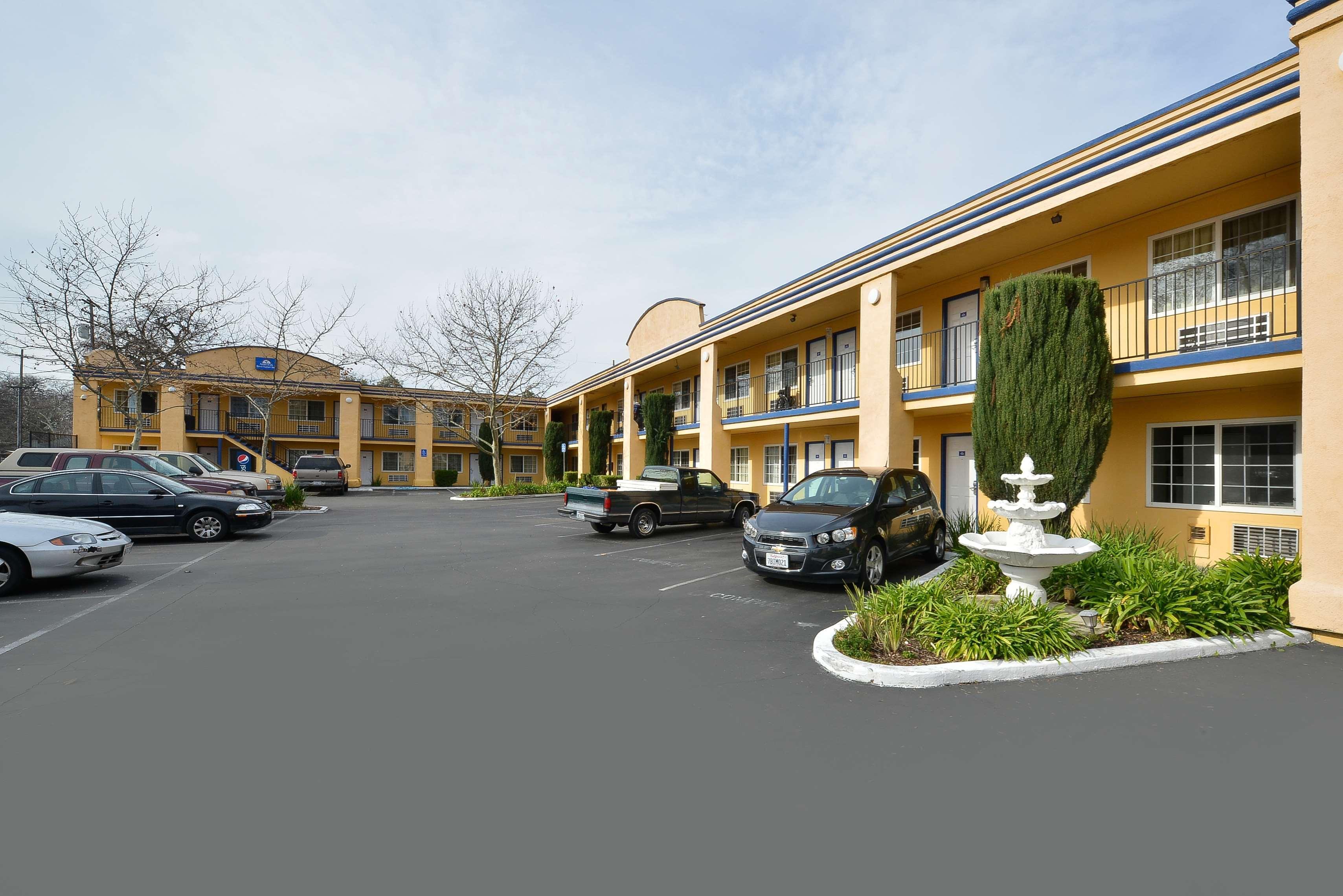 Americas Best Value Inn - Chico Exteriör bild