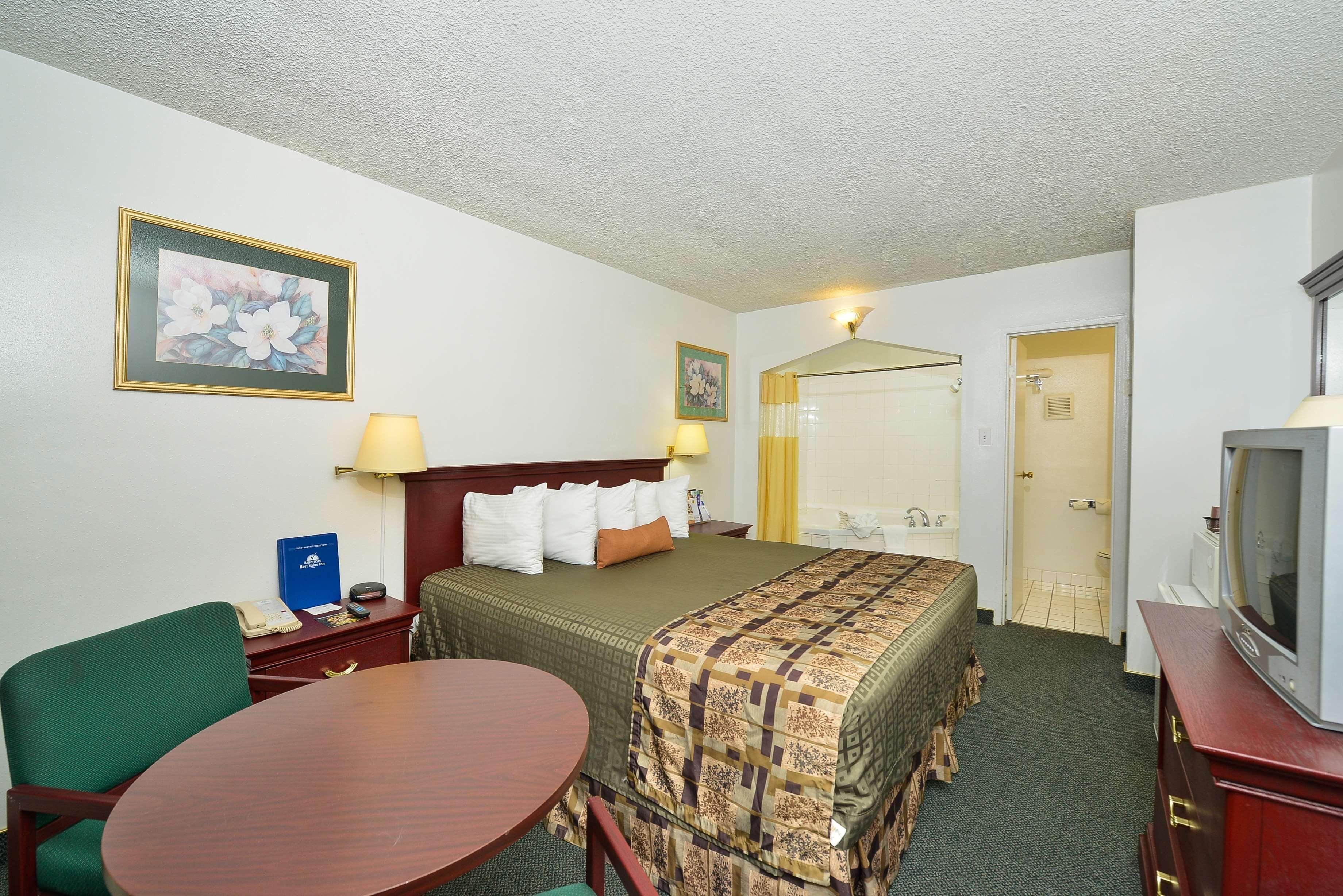 Americas Best Value Inn - Chico Exteriör bild