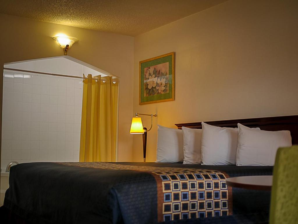Americas Best Value Inn - Chico Exteriör bild